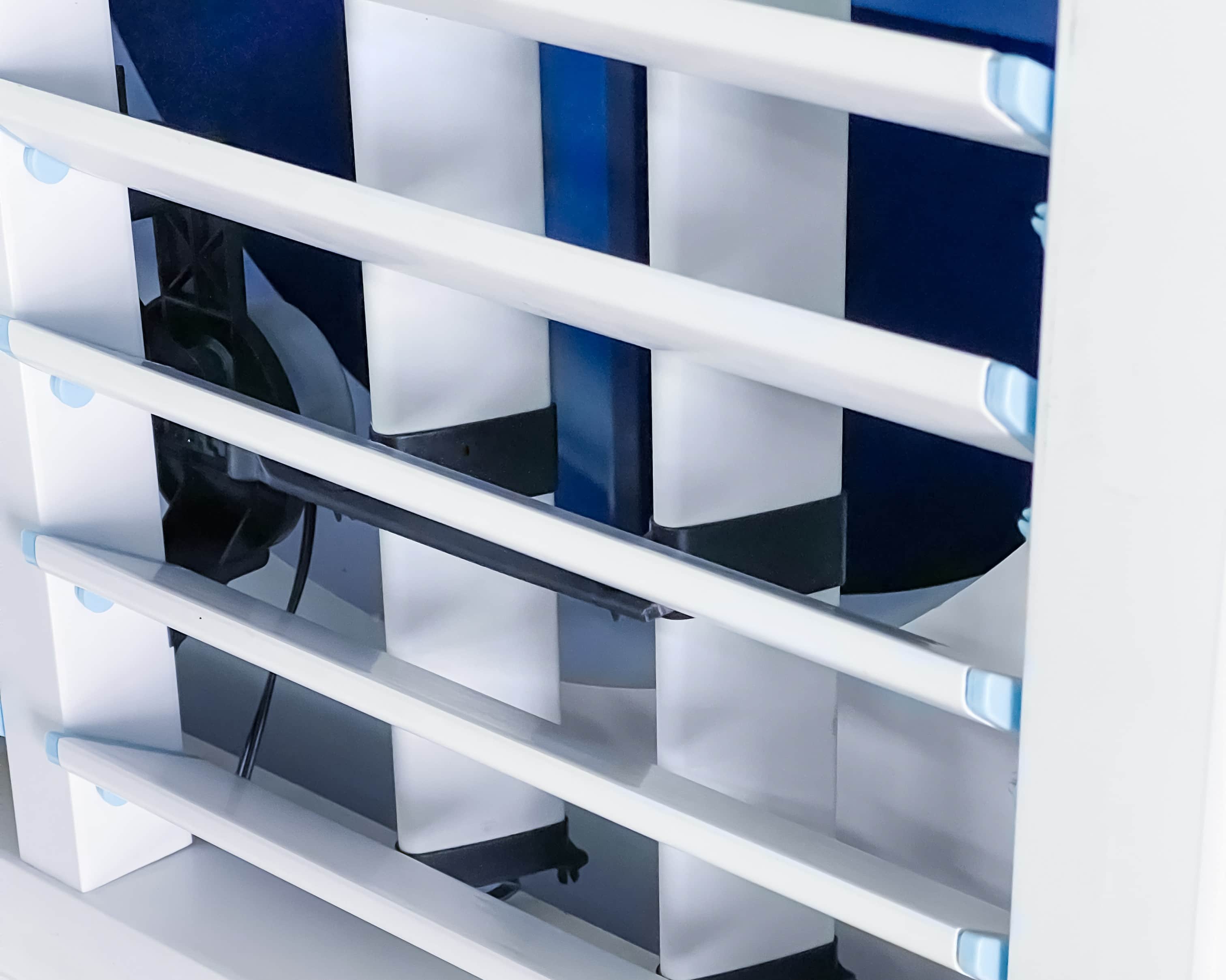 Large Space Waterless AC System